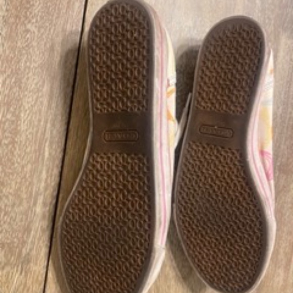 Vintage Coach Sneakers - Picture 3 of 4